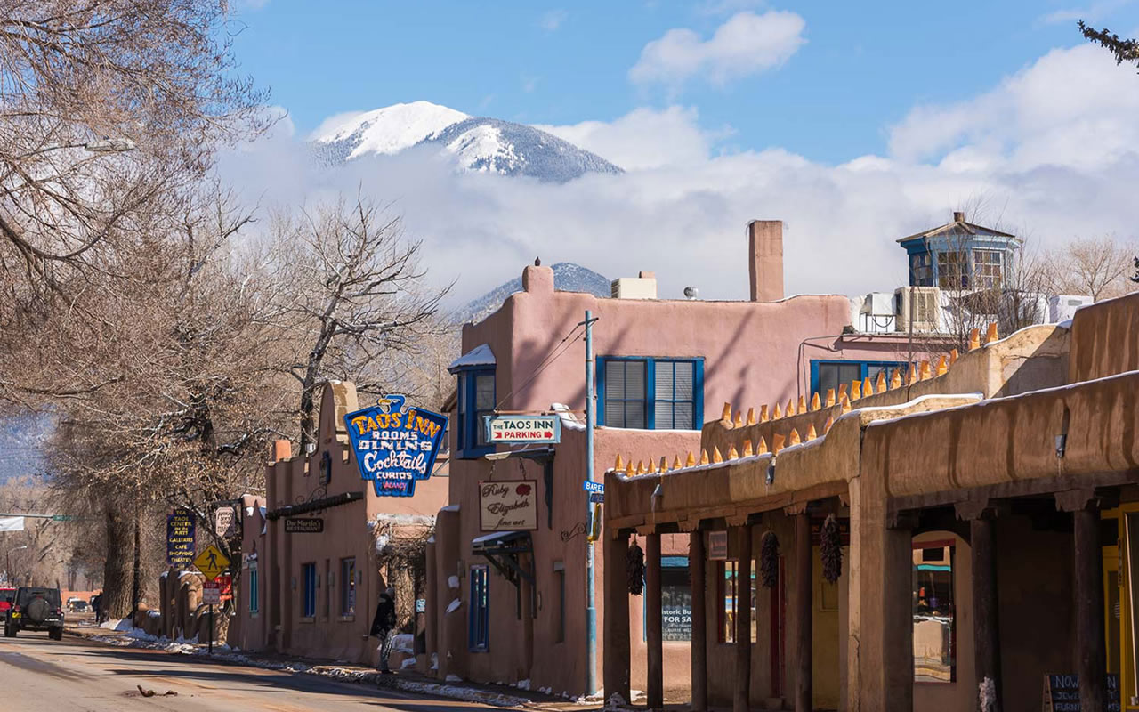 Al momento stai visualizzando Dentro il New Mexico più autentico: Taos e Santa Rosa